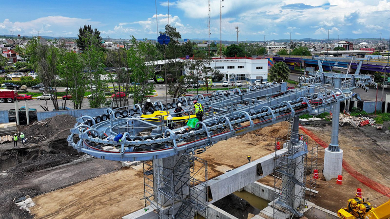 Edificio educativo en construcción